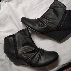 Blowfish black wedge booties